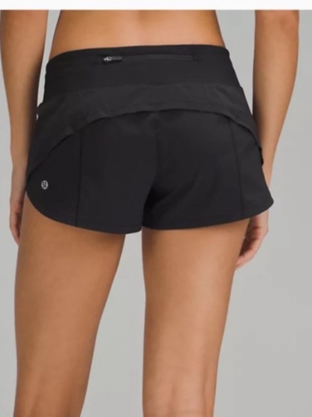 lululemon athletica  Speed Up Short 2.5 “ black size 6